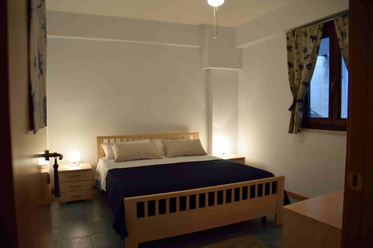 Apartamento Light Blue House Letojanni Exterior foto