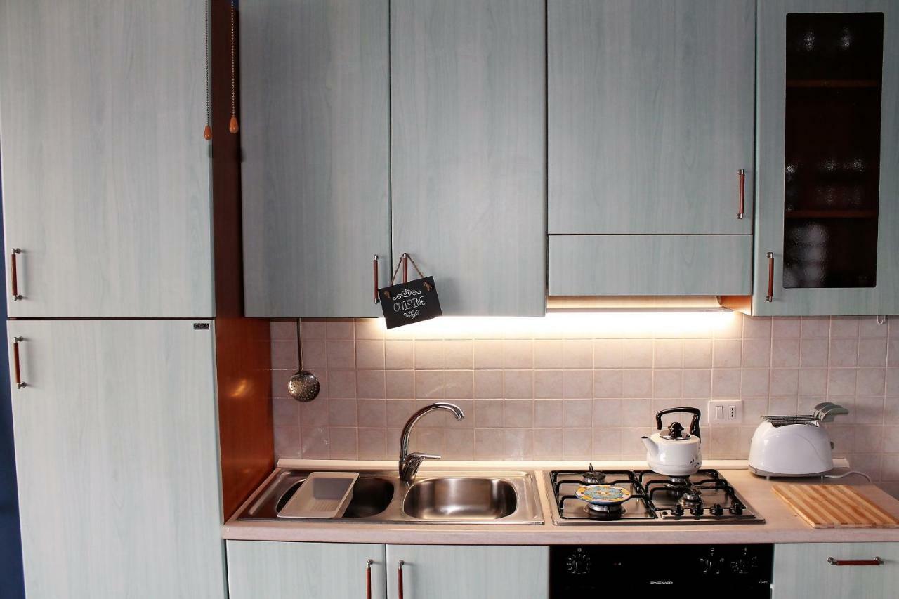 Apartamento Light Blue House Letojanni Exterior foto