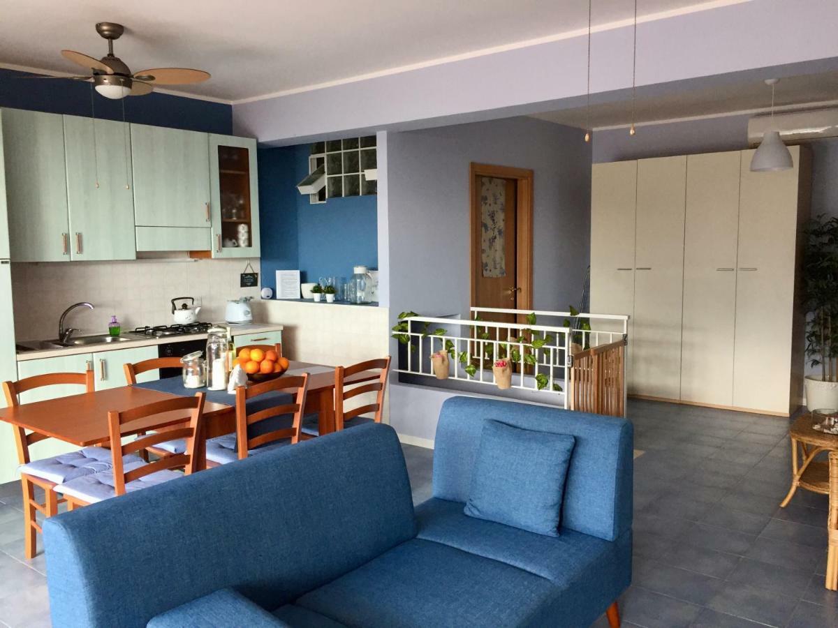 Apartamento Light Blue House Letojanni Exterior foto